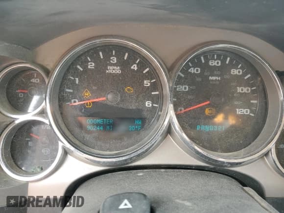 ✅ 2009 Chevrolet Silverado 1500 • VIN: 1GCEK24039Z125752 • Лот: 81302365. Опубликован ранее на Copart с пробегом 90 244 миль. Бесплатный доступ к архиву аукционных продаж из США и подробный отчёт об истории автомобиля на DreamBid. Изображение 9.