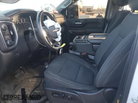 ✅ 2022 Chevrolet Silverado 2500HD LT • VIN: 1GC5YNE7XNF109765 • Лот: 42594465. Опубликован ранее на Copart с пробегом Не указан. Бесплатный доступ к архиву аукционных продаж из США и подробный отчёт об истории автомобиля на DreamBid. Изображение 7.