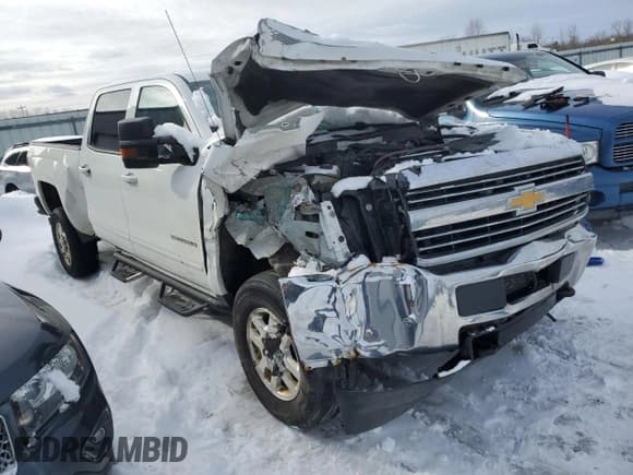 ✅ 2015 Chevrolet Silverado 2500HD LT • VIN: 1GC1KVE84FF566307 • Lot: 45923095. Wystawiony na Copart z przebiegiem 308 572 mil. Bezpłatny archiwum sprzedaży aukcyjnych z USA i szczegółowy raport historii pojazdu na DreamBid. Zdjęcie 4.