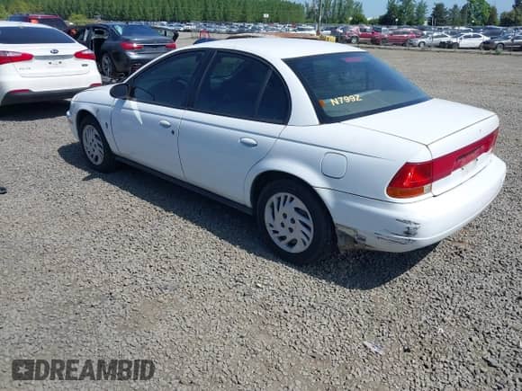 1998 Saturn SL с VIN 1G8ZK5273WZ251392, выставлен на аукционе IAAI как лот 42149274 с пробегом 80 544 миль миль и . История ставок и продаж доступна на DreamBid. Изображение 3.