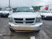 ✅ 2010 Dodge Dakota Bighorn/Lonestar • VIN: 1D7CW3GK4AS140049 • Lot: 42231805. Wystawiony na IAAI z przebiegiem 149 489 mil. Bezpłatny archiwum sprzedaży aukcyjnych z USA i szczegółowy raport historii pojazdu na DreamBid. Zdjęcie 13.