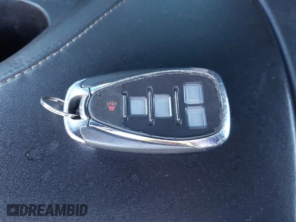 ✅ 2017 Chevrolet Camaro 1LT • VIN: 1G1FB1RX1H0153775 • Lot: 41678960. Wystawiony na IAAI z przebiegiem 138 040 mil. Bezpłatny archiwum sprzedaży aukcyjnych z USA i szczegółowy raport historii pojazdu na DreamBid. Zdjęcie 11.