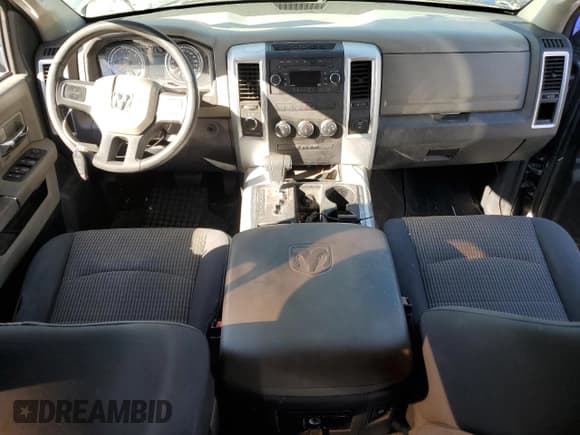 ✅ 2010 Dodge 1500 SLT • VIN: 1D7RV1CT3AS145601 • Lot: 47840055. Wystawiony na Copart z przebiegiem 201 998 mil. Bezpłatny archiwum sprzedaży aukcyjnych z USA i szczegółowy raport historii pojazdu na DreamBid. Zdjęcie 8.