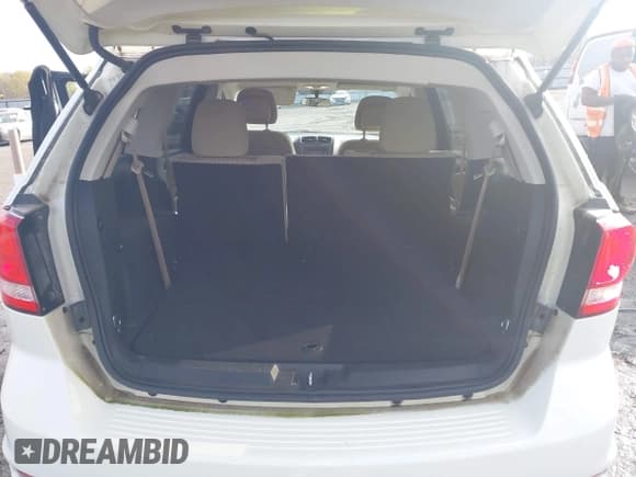 ✅ 2017 Dodge Journey SXT • VIN: 3C4PDCBG3HT532470 • Лот: 43761916. Опубликован ранее на IAAI с пробегом 127 100 миль. Бесплатный доступ к архиву аукционных продаж из США и подробный отчёт об истории автомобиля на DreamBid. Изображение 17.