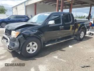 2013 Nissan Frontier SV z VIN 1N6AD0FV1DN721574, wystawiony jako Copart lot #67367465 z przebiegiem 144 629 mil mil oraz Szkoda całkowita • Salvage title. Historia ofert i sprzedaży dostępna na DreamBid. Obrazek 1.