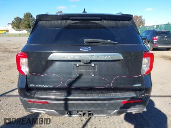 ✅ 2020 Ford Explorer Platinum • VIN: 1FM5K8HC9LGA36290 • Lot: 43450211. Wystawiony na IAAI z przebiegiem 60 761 mil. Bezpłatny archiwum sprzedaży aukcyjnych z USA i szczegółowy raport historii pojazdu na DreamBid. Zdjęcie 17.