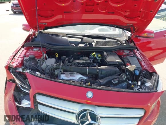 ✅ 2016 Mercedes-Benz GLA 250 • VIN: WDCTG4GB8GJ264279 • Lot: 43329773. Wystawiony na IAAI z przebiegiem 64 686 mil. Bezpłatny archiwum sprzedaży aukcyjnych z USA i szczegółowy raport historii pojazdu na DreamBid. Zdjęcie 10.