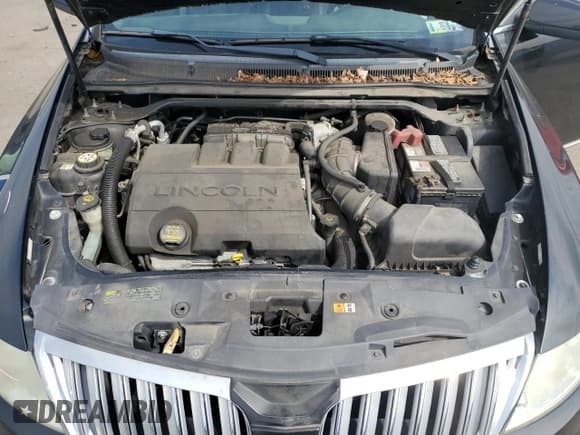 ✅ 2009 Lincoln MKS • VIN: 1LNHM93R19G626405 • Lot: 81612945. Listed on Copart with 85,128 mi. Free auction sales archive from the USA and detailed vehicle history report at DreamBid. Image 11.