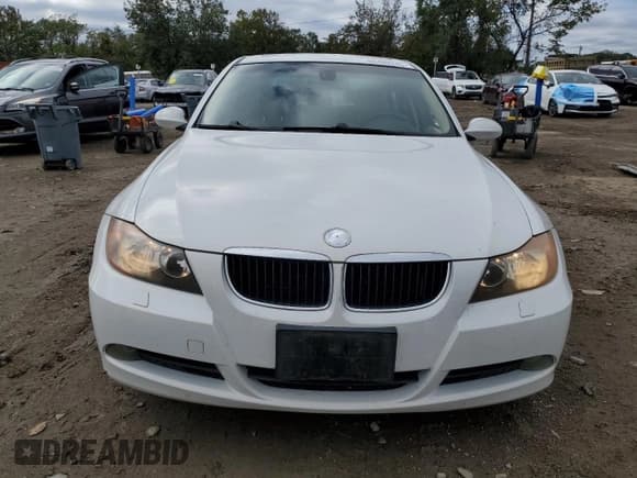✅ 2006 BMW 3 Series 325i • VIN: WBAVB13536PT26644 • Лот: 86480245. Опубликован ранее на Copart с пробегом 217 351 миль. Бесплатный доступ к архиву аукционных продаж из США и подробный отчёт об истории автомобиля на DreamBid. Изображение 5.