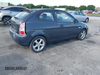 ✅ 2010 Hyundai Accent SE • VIN: KMHCN3AC1AU172732 • Лот: 42560899. Опубликован ранее на IAAI с пробегом 68 852 миль. Бесплатный доступ к архиву аукционных продаж из США и подробный отчёт об истории автомобиля на DreamBid. Изображение 4.