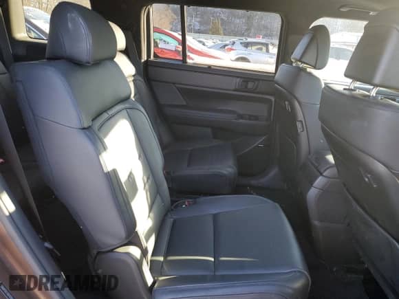 2024 Hyundai Santa Fe Calligraphy с VIN 5NMP5DG16RH010468, выставлен на аукционе Copart как лот 83769744 с пробегом 14 689 миль миль и Списание • Salvage title. История ставок и продаж доступна на DreamBid. Изображение 11.