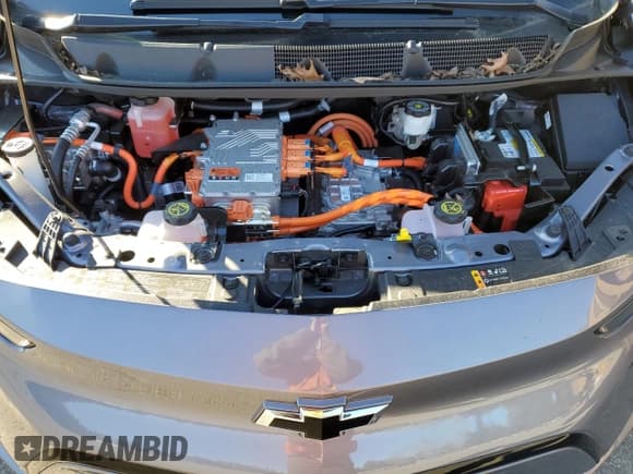 ✅ 2023 Chevrolet Bolt EV 1LT • VIN: 1G1FW6S00P4117615 • Lot: 45053455. Wystawiony na Copart z przebiegiem 1 894 mil. Bezpłatny archiwum sprzedaży aukcyjnych z USA i szczegółowy raport historii pojazdu na DreamBid. Zdjęcie 12.