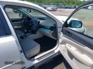 ✅ 2013 Subaru Outback Premium • VIN: 4S4BRBGC2D3290722 • Lot: 42392668. Listed on IAAI with 184,425 mi. Free auction sales archive from the USA and detailed vehicle history report at DreamBid. Image 5.