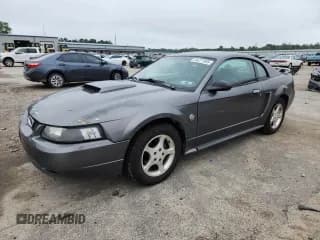 ✅ 2004 Ford Mustang Standard • VIN: 1FAFP40694F225981 • Lot: 64271965. Listed on Copart with 147,859 mi. Free auction sales archive from the USA and detailed vehicle history report at DreamBid. Image 1.