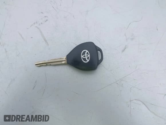 ✅ 2010 Toyota Corolla • VIN: 2T1BU4EEXAC306977 • Lot: 42275349. Listed on IAAI with 161,072 mi. Free auction sales archive from the USA and detailed vehicle history report at DreamBid. Image 11.