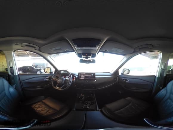 ✅ 2024 Nissan Rogue Platinum • VIN: JN8BT3DD3RW253309 • Lot: 42183388. Wystawiony na IAAI z przebiegiem 16 342 mil. Bezpłatny archiwum sprzedaży aukcyjnych z USA i szczegółowy raport historii pojazdu na DreamBid. Zdjęcie 18.