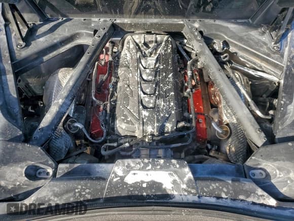 ✅ 2025 Chevrolet Corvette 1LT • VIN: 1G1YA2D41S5111163 • Lot: 94124195. Wystawiony na Copart z przebiegiem 8 976 mil. Bezpłatny archiwum sprzedaży aukcyjnych z USA i szczegółowy raport historii pojazdu na DreamBid. Zdjęcie 10.