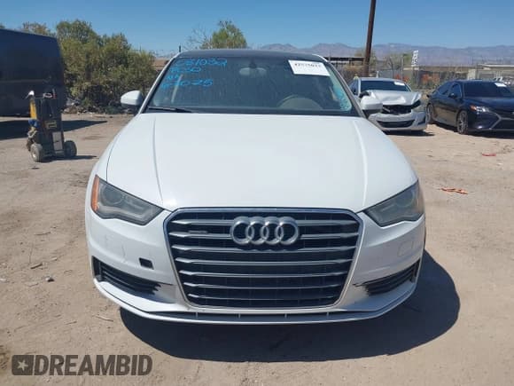 ✅ 2015 Audi A3 Premium • VIN: WAUBFGFFXF1001801 • Lot: 42575023. Listed on IAAI with 173,959 mi. Free auction sales archive from the USA and detailed vehicle history report at DreamBid. Image 12.