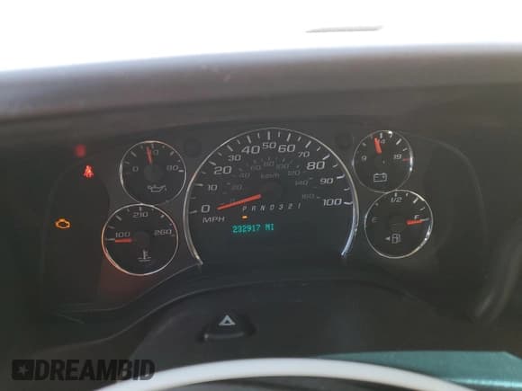 ✅ 2008 Chevrolet Express Passenger • VIN: 1GAHG39K881219176 • Lot: 63351815. Listed on Copart with 232,917 mi. Free auction sales archive from the USA and detailed vehicle history report at DreamBid. Image 9.