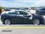 ✅ 2020 Tesla Model 3 Long Range • VIN: 5YJ3E1EB1LF790865 • Lot: 29341588. Wystawiony na IAAI z przebiegiem 2 082 mil. Bezpłatny archiwum sprzedaży aukcyjnych z USA i szczegółowy raport historii pojazdu na DreamBid. Zdjęcie 12.