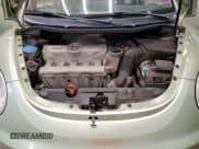 ✅ 2008 Volkswagen Beetle S • VIN: 3VWRW31CX8M521720 • Lot: 92443415. Wystawiony na Copart z przebiegiem 101 865 mil. Bezpłatny archiwum sprzedaży aukcyjnych z USA i szczegółowy raport historii pojazdu na DreamBid. Zdjęcie 12.