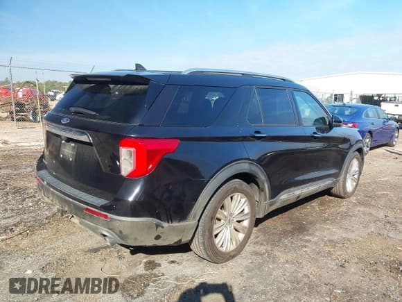 ✅ 2021 Ford Explorer Limited • VIN: 1FMSK7FH8MGA02161 • Lot: 43636956. Wystawiony na IAAI z przebiegiem 97 282 mil. Bezpłatny archiwum sprzedaży aukcyjnych z USA i szczegółowy raport historii pojazdu na DreamBid. Zdjęcie 4.