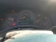 ✅ 2003 Chevrolet Suburban LS • VIN: 3GNEC16T43G343955 • Лот: 51368415. Опубликован ранее на Copart с пробегом 217 420 миль. Бесплатный доступ к архиву аукционных продаж из США и подробный отчёт об истории автомобиля на DreamBid. Изображение 9.