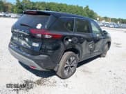 ✅ 2023 Nissan Rogue SV • VIN: JN8BT3BB5PW195332 • Lot: 43253166. Wystawiony na IAAI z przebiegiem 64 184 mil. Bezpłatny archiwum sprzedaży aukcyjnych z USA i szczegółowy raport historii pojazdu na DreamBid. Zdjęcie 4.