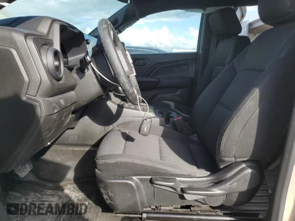 ✅ 2023 Chevrolet Colorado 2WD Work Truck • VIN: 1GCGSBECXP1176338 • Лот: 87484315. Опубликован ранее на Copart с пробегом 36 894 миль. Бесплатный доступ к архиву аукционных продаж из США и подробный отчёт об истории автомобиля на DreamBid. Изображение 7.