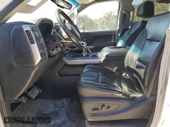 2016 Chevrolet Silverado 3500HD LTZ с VIN 1GC4K0C82GF201435, выставлен на аукционе Copart как лот 81556884 с пробегом 236 039 миль миль и Списание • Salvage title. История ставок и продаж доступна на DreamBid. Изображение 7.