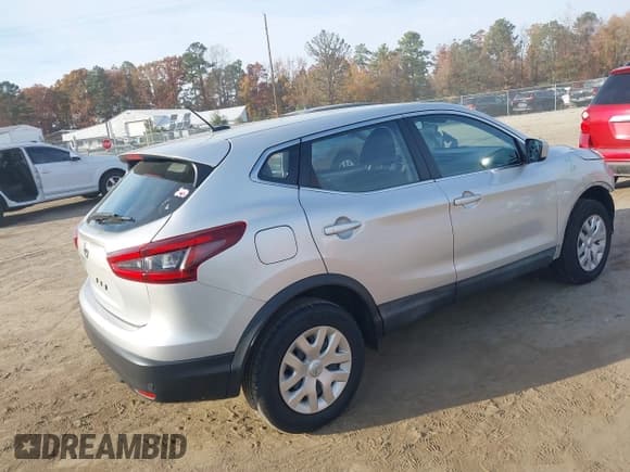 ✅ 2020 Nissan Rogue S • VIN: JN1BJ1CVXLW269937 • Lot: 43637041. Wystawiony na IAAI z przebiegiem 78 997 mil. Bezpłatny archiwum sprzedaży aukcyjnych z USA i szczegółowy raport historii pojazdu na DreamBid. Zdjęcie 4.