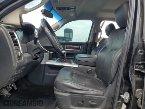 ✅ 2012 Ram 3500 Laramie • VIN: 3C63D3EL1CG218445 • Lot: 69639895. Wystawiony na Copart z przebiegiem 235 948 mil. Bezpłatny archiwum sprzedaży aukcyjnych z USA i szczegółowy raport historii pojazdu na DreamBid. Zdjęcie 7.