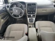 ✅ 2010 Dodge Caliber SXT • VIN: 1B3CB4HA9AD617985 • Лот: 79630514. Опубликован ранее на Copart с пробегом 249 554 миль. Бесплатный доступ к архиву аукционных продаж из США и подробный отчёт об истории автомобиля на DreamBid. Изображение 8.