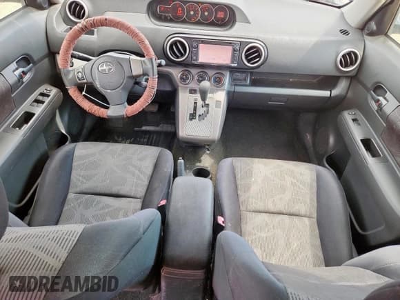 ✅ 2013 Scion xB • VIN: JTLZE4FE4DJ044090 • Лот: 64336335. Опубликован ранее на Copart с пробегом 166 069 миль. Бесплатный доступ к архиву аукционных продаж из США и подробный отчёт об истории автомобиля на DreamBid. Изображение 8.