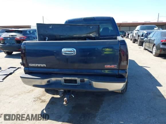 ✅ 2006 GMC Sierra 1500 SLE1 • VIN: 2GTEC13T961103553 • Lot: 43426274. Listed on IAAI with 291,175 mi. Free auction sales archive from the USA and detailed vehicle history report at DreamBid. Image 16.