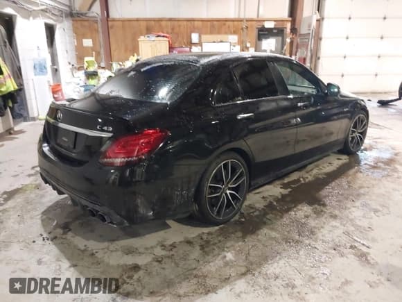 ✅ 2020 Mercedes-Benz C 43 AMG • VIN: 55SWF6EB0LU328562 • Lot: 41384160. Wystawiony na IAAI z przebiegiem 64 202 mil. Bezpłatny archiwum sprzedaży aukcyjnych z USA i szczegółowy raport historii pojazdu na DreamBid. Zdjęcie 4.