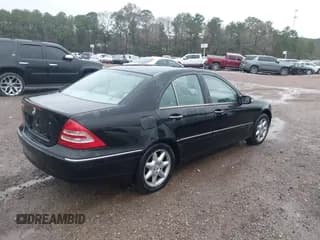 ✅ 2003 Mercedes-Benz C 320 • VIN: WDBRF64J33F349620 • Lot: 43785576. Listed on IAAI with Not provided. Free auction sales archive from the USA and detailed vehicle history report at DreamBid. Image 4.