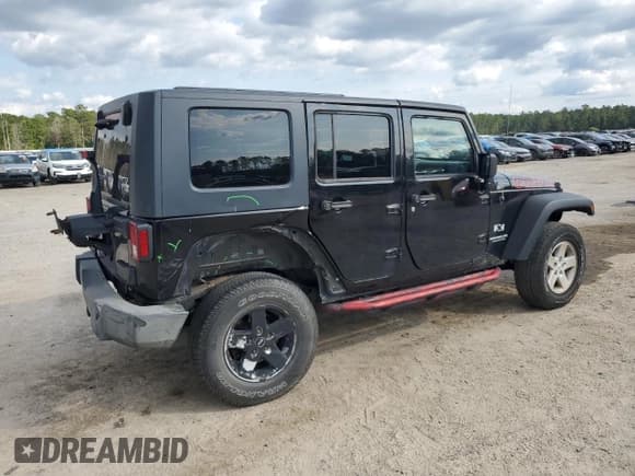 ✅ 2008 Jeep Wrangler Unlimited X • VIN: 1J4GA391X8L616091 • Lot: 71962505. Listed on Copart with 130,040 mi. Free auction sales archive from the USA and detailed vehicle history report at DreamBid. Image 3.