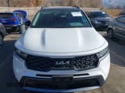 ✅ 2022 Kia Sorento X-Line EX • VIN: 5XYRHDLF4NG117797 • Lot: 41041864. Wystawiony na IAAI z przebiegiem 23 806 mil. Bezpłatny archiwum sprzedaży aukcyjnych z USA i szczegółowy raport historii pojazdu na DreamBid. Zdjęcie 12.
