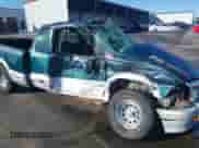 1997 Chevrolet S-10 LS с VIN 1GCCS19X3V8210789, выставлен на аукционе IAAI как лот 41760804 с пробегом 207 321 миль миль и . История ставок и продаж доступна на DreamBid. Изображение 6.