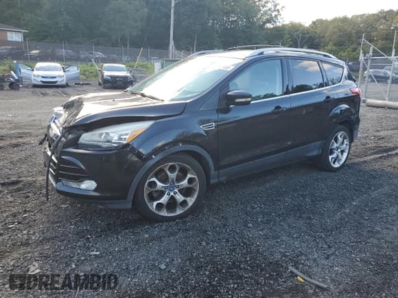 ✅ 2013 Ford Escape Titanium • VIN: 1FMCU0J93DUB81782 • Лот: 85591405. Опубликован ранее на Copart с пробегом 138 578 миль. Бесплатный доступ к архиву аукционных продаж из США и подробный отчёт об истории автомобиля на DreamBid. Изображение 1.