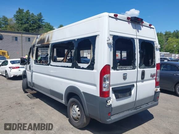 ✅ 2016 Ram ProMaster Cargo • VIN: 3C6TRVPGXGE128516 • Lot: 42315129. Wystawiony na IAAI z przebiegiem 109 234 mil. Bezpłatny archiwum sprzedaży aukcyjnych z USA i szczegółowy raport historii pojazdu na DreamBid. Zdjęcie 3.