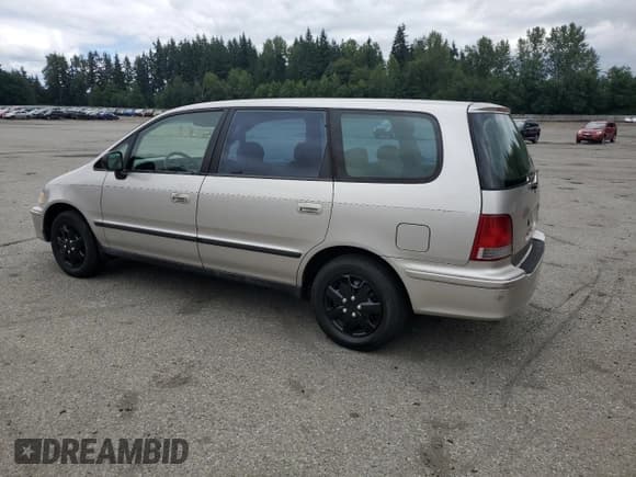 ✅ 1998 Honda Odyssey LX • VIN: JHMRA3869WC001541 • Lot: 64611215. Wystawiony na Copart z przebiegiem 125 451 mil. Bezpłatny archiwum sprzedaży aukcyjnych z USA i szczegółowy raport historii pojazdu na DreamBid. Zdjęcie 2.