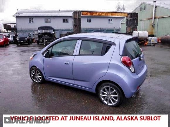 ✅ 2014 Chevrolet Spark LS • VIN: KL8CB6S90EC499211 • Lot: 90072485. Listed on Copart with 73,640 mi. Free auction sales archive from the USA and detailed vehicle history report at DreamBid. Image 2.