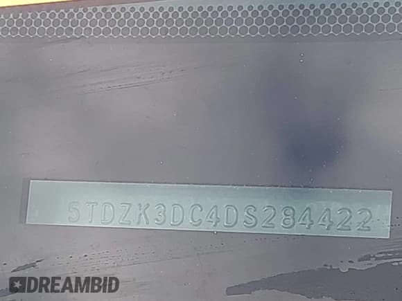 ✅ 2013 Toyota Sienna L • VIN: 5TDZK3DC4DS284422 • Lot: 43499374. Wystawiony na IAAI z przebiegiem 183 570 mil. Bezpłatny archiwum sprzedaży aukcyjnych z USA i szczegółowy raport historii pojazdu na DreamBid. Zdjęcie 9.