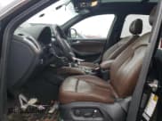 ✅ 2014 Audi Q5 Premium Plus • VIN: WA1LFAFP7EA062691 • Lot: 90933995. Wystawiony na Copart z przebiegiem 84 174 mil. Bezpłatny archiwum sprzedaży aukcyjnych z USA i szczegółowy raport historii pojazdu na DreamBid. Zdjęcie 7.