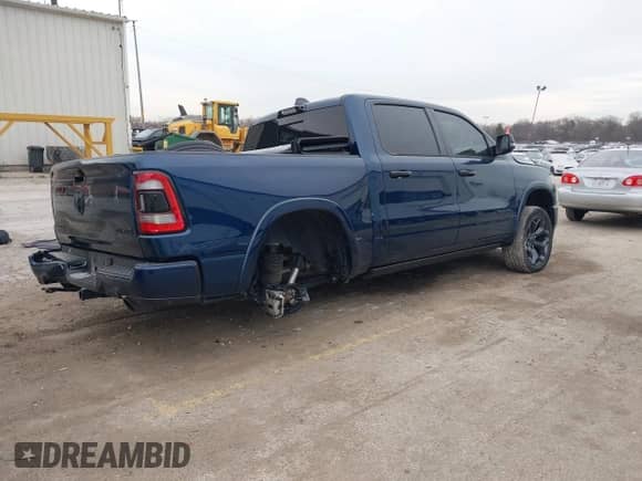 2024 Ram 1500 Limited с VIN 1C6SRFHT2RN229108, выставлен на аукционе IAAI как лот 40960283 с пробегом 16 654 миль миль и . История ставок и продаж доступна на DreamBid. Изображение 4.