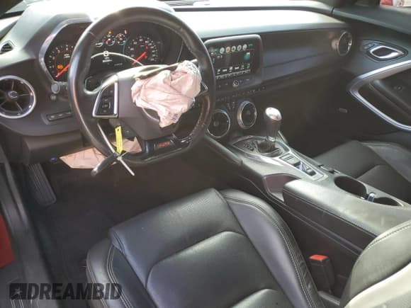 ✅ 2018 Chevrolet Camaro 2SS • VIN: 1G1FH1R70J0102272 • Lot: 81921935. Listed on Copart with 82,322 mi. Free auction sales archive from the USA and detailed vehicle history report at DreamBid. Image 8.