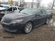 ✅ 2013 Lincoln MKS • VIN: 1LNHL9EKXDG618086 • Лот: 90636525. Опубликован ранее на Copart с пробегом 31 942 миль. Бесплатный доступ к архиву аукционных продаж из США и подробный отчёт об истории автомобиля на DreamBid. Изображение 1.