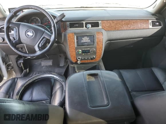 ✅ 2008 Chevrolet Silverado 2500HD LTZ • VIN: 1GCHK23698F149170 • Лот: 82709565. Опубликован ранее на Copart с пробегом 161 583 миль. Бесплатный доступ к архиву аукционных продаж из США и подробный отчёт об истории автомобиля на DreamBid. Изображение 8.